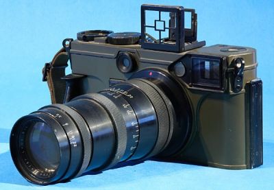 KE-4  70mm Combat Camera
Appareil utilisé par l'armée Américaine durant la guerre de Corée
Mots-clés: Graflex KE-4
