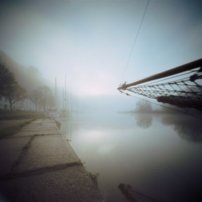 Quelque part dans le Finistère...
Noon pinhole - Kodak E100VS
Mots-clés: noon