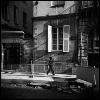 Persienne
Holga - Acros 100@
Mots-clés: Holga 120 street