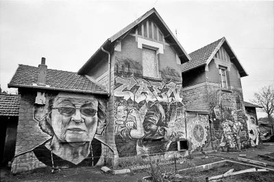 Mémoire ouvrière
Nikon Fe2 - 24mm Ais
Tri X / Rodinal
Scan de néga
Mots-clés: Fe2 Tri-X Graff