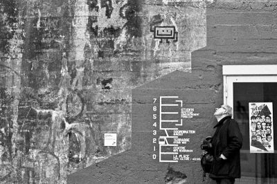 Monsieur Sympa
Nikon Fe2 - 24mm
Tri-X 400@800 - rodinal
Scan de néga
Mots-clés: street N&B Fe2 TriX 135