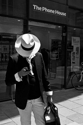 Phone house
Konica FS-1 - TriX - scan de néga
