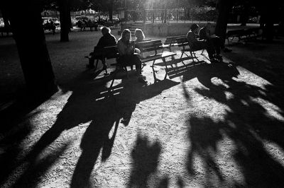 Un parc parisien...
Nikon FE2 24mm - TriX - scan de néga
Mots-clés: Nikon FE2 TriX street