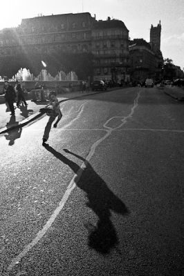 Hot eel des villes
Nikon FE2 - 24mm - TriX
Mots-clés: Nikon FE2 TriX street
