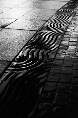 Ground on down
Nikon FE2 50mm - Tri X 400@3200
