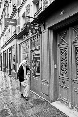Monastica
Nikon FE2 24mm - Tri X
Mots-clés: Nikon FE2 street