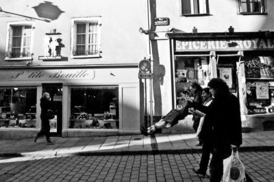 Youpla
Nikon FE2 24mm - Superpan 200@
Mots-clés: Nikon FE2 street