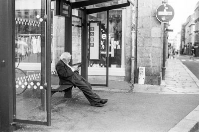 Baby alone by bus
Nikon FE2 24mm - TriX 400@200
Mots-clés: Nikon FE2 street