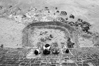 Derrière les remparts
Nikon FE2 24mm - TriX 400@200
Mots-clés: Nikon FE2 street