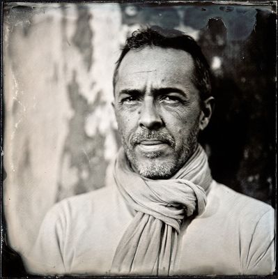 Pascal
Collodion - Ambrotype 15x15cm
Mots-clés: Collodion ambrotype 15x15cm