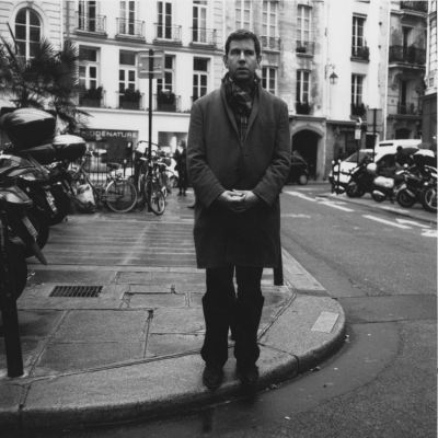 Regard en coin
Mamiya C330, 80 mm Sekkor.
Tri_X 400@800, Stand Dev Rodinal.
Scan brut, RC brillant.
Mots-clés: Street, N&B, Mamiya, C330, Tri_x