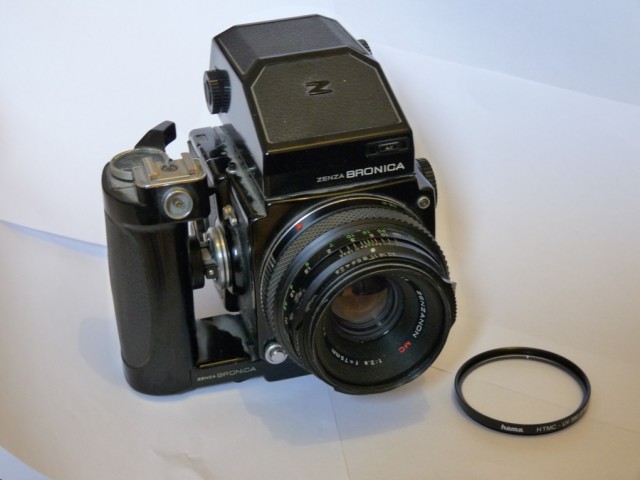 Zenza_Bronica_1_[640x480].JPG