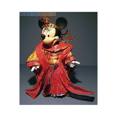 Modèle chinois avec des grandes oreilles (pour Moskva 4)
