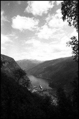 12img039.jpg