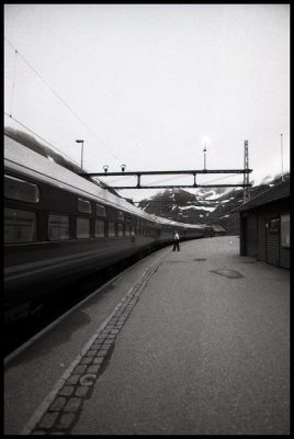 3img011.jpg