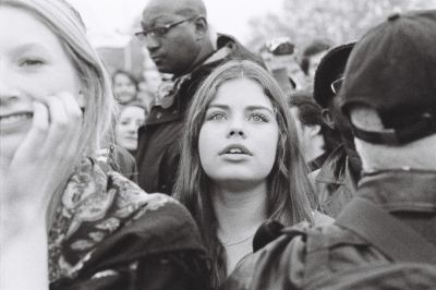 Les plus beaux yeux de la Bastille.
Nikon F4s - Tmax 3200 - AFD 50 mm.f1.4
