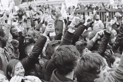 La joie!
Nikon F4s - Tmax 3200 - AFD 50mm.f1.4
