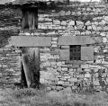 Vieilles_pierres_(800x793).jpg