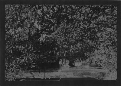 Pont de la république
Pont de la république à Besancon,
Olympus OM-2,
Ilford HP-5 +.

Mots-clés: besancon HP-5 ilford olympus OM-2