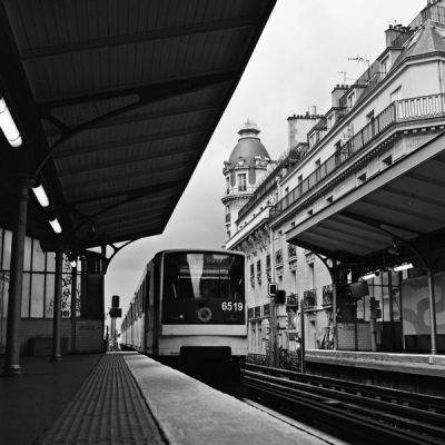 Metro Passy
Mots-clés: Yashica Mat