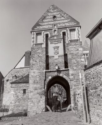 L'entrée de St Valérie : somme
Mots-clés: mamiya rb
