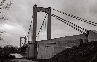 Le pont des Andelys
Mots-clés: Nikon FE