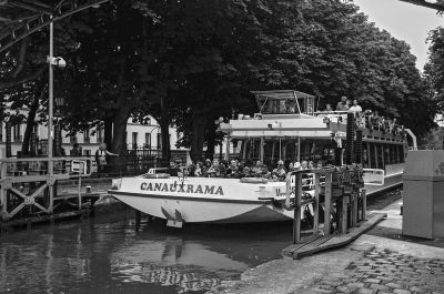 Les bateaux de Paris
Mots-clés: Leica IIIa