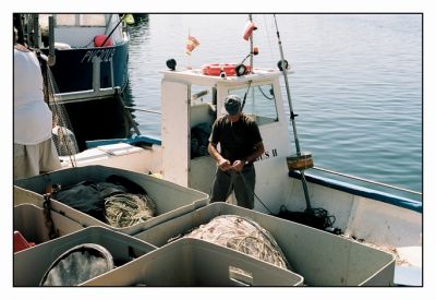 remaillage des filets
Mots-clés: NIKON F