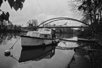Un pont trop loin
Mots-clés: Nikon F4S