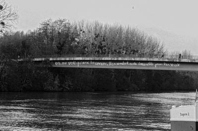 Un pont philosophe
Mots-clés: Nikon F4S