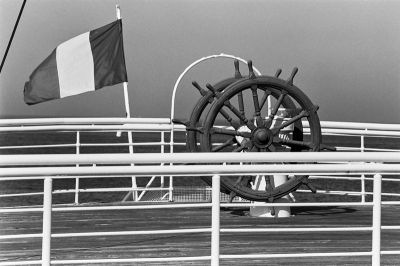 Le Lydia
Mots-clés: Nikon F4S