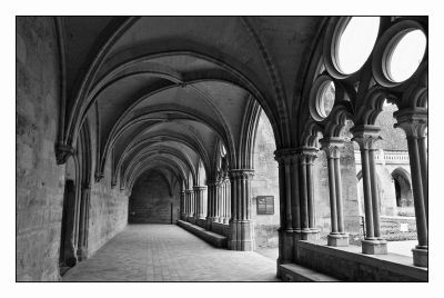 Le cloitre de Royaumont
Mots-clés: Nikon F