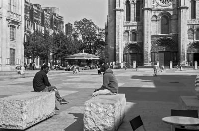St Denis
Mots-clés: Nikon F3
