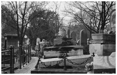 Le repos
Kiev 4 Industar 50mm F/2
Retro 100 AGFA
Mots-clés: Kiev Contax argentique matériel