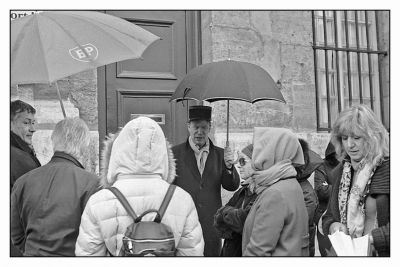 Le guide n'a pas l'air frais
Nikon FTn Nikkor Auto Q 50mm
TriX 400
Mots-clés: NikonFTn