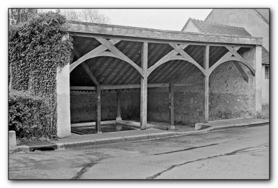 Lavoir de Jouy le Moutier
Nikon Ftn
Mots-clés: Nikon Ftn