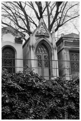 L'entrée
Nikon F90X
Mots-clés: Nikon F90X Montmartre Paris
