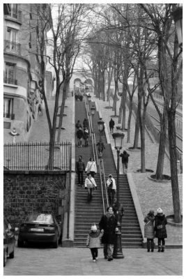 Les escaliers de la buttes
Nikon F90X Nikkor 35/70
Kodak TriX400
Mots-clés: Nikon F90X Montmartre Paris