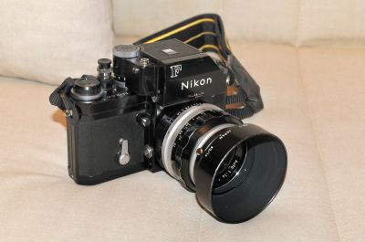 Nikon F
