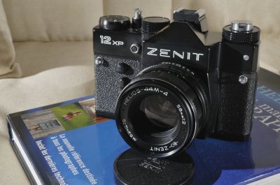Zenit 12XP
