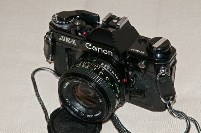 Petit CANON AE1
