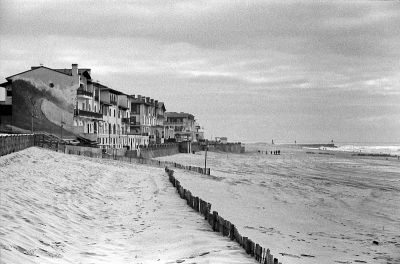 Hossegor
Canon AE-1 Delta400 ID11 1+1
