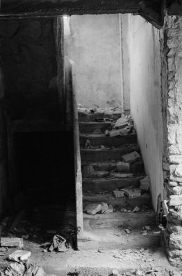 Escalier en ruine
