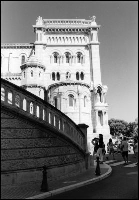 Monaco ville
Spotmatic SP Super Takumar 35mm
FP4+ @ 125 iso
E76 1+1
