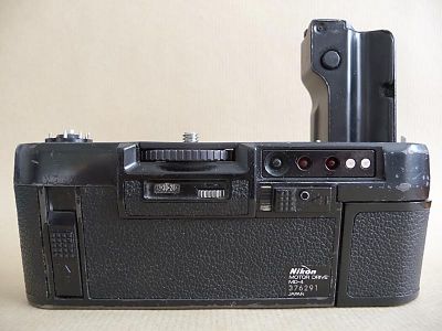 Nikon moteur MD-4  (2)
