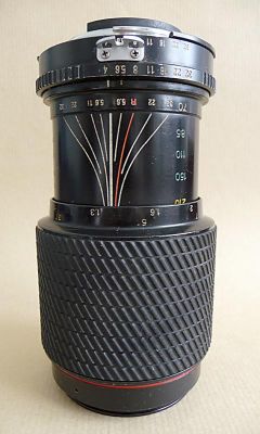 Tokina Zoom 70-210  nikon  (1)
