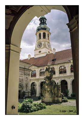 Konica_Hexar_Film_cinema_ECN2_017.jpg