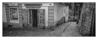 Xpan_45mm_Rollei_Retro80S_002.jpg