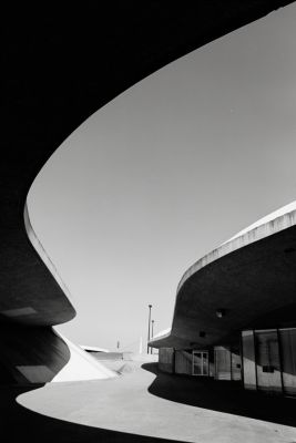 Le Havre - Espace Niemeyer
Leica R7 - Kodak Technical Pan
